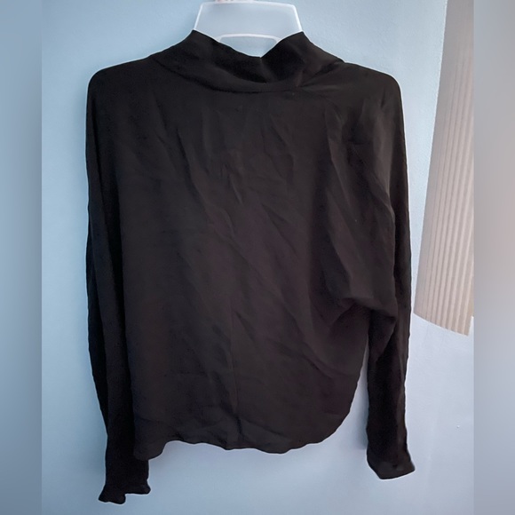 Babaton 100% silk black blouse - Picture 4 of 5